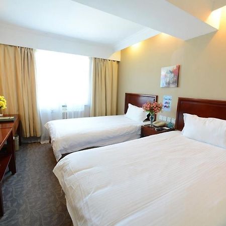 Greentree Inn Dalian Airport New District Xinzhaizi Express Hotel Eksteriør billede