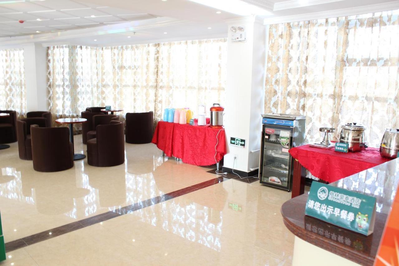 Greentree Inn Dalian Airport New District Xinzhaizi Express Hotel Eksteriør billede