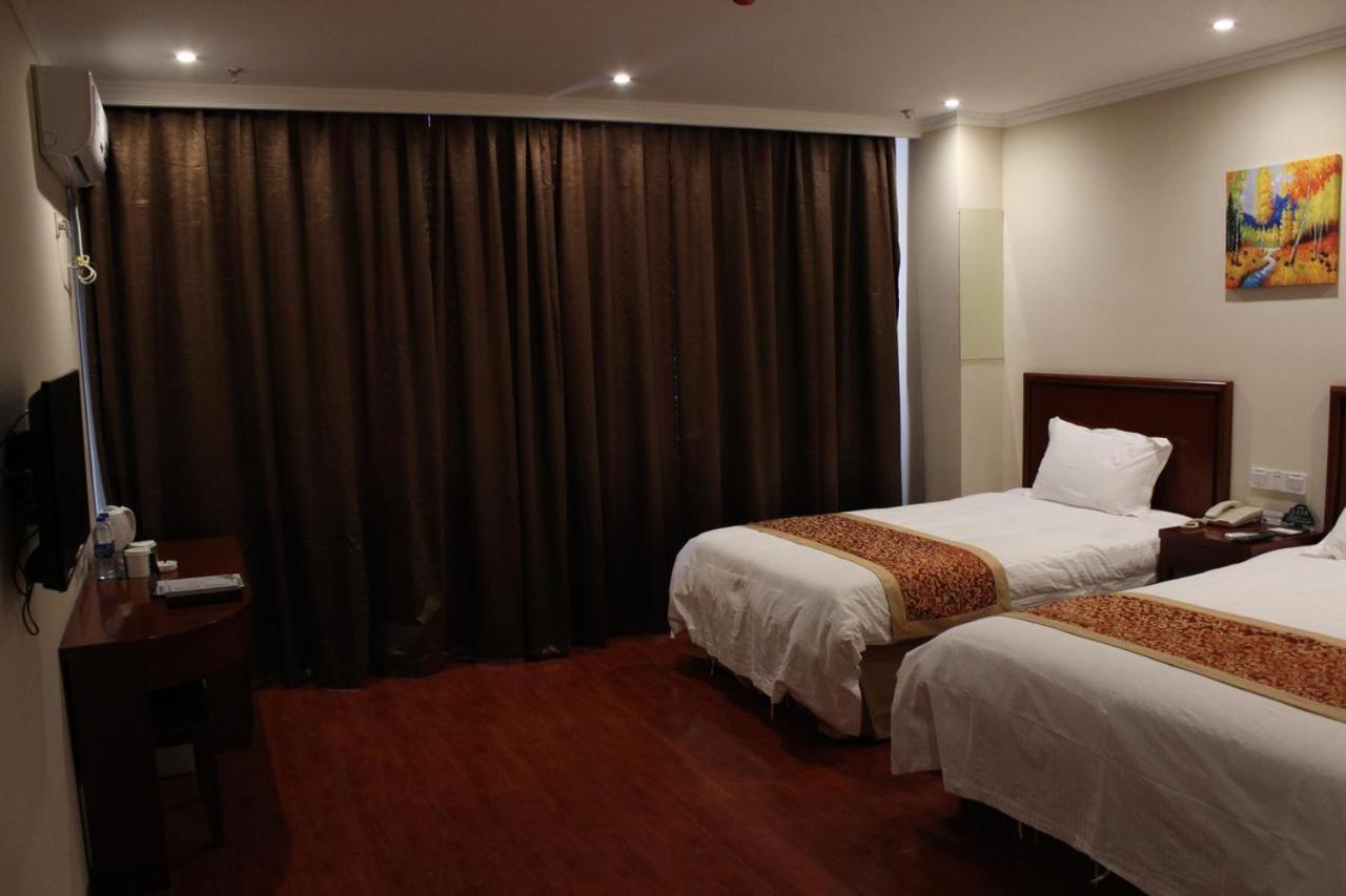 Greentree Inn Dalian Airport New District Xinzhaizi Express Hotel Eksteriør billede